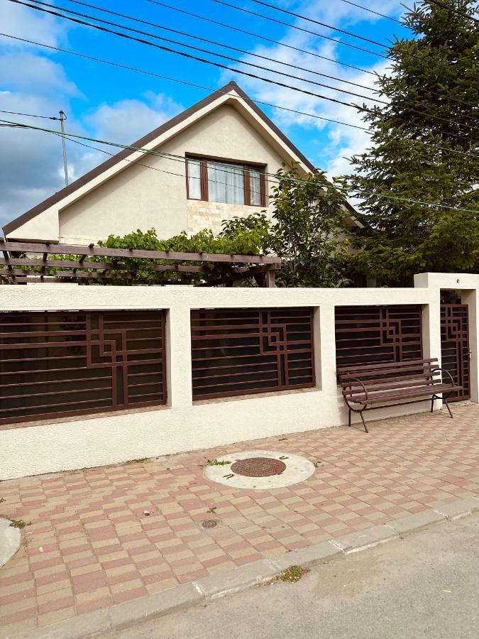 Casa Cristina Villa Тузла Екстериор снимка