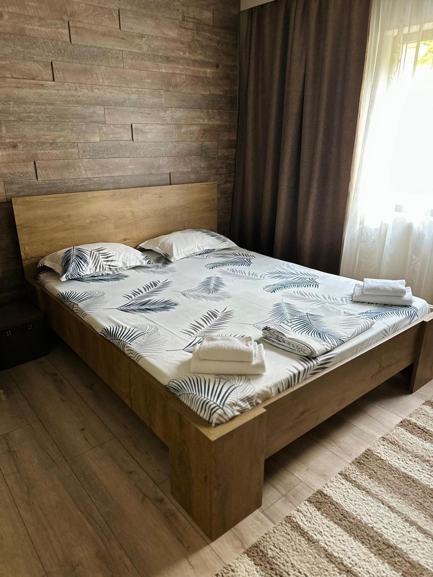 Casa Cristina Villa Тузла Екстериор снимка